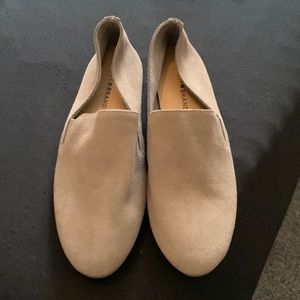 Lucky Brand Flats! NEVER WORN. Size - 9.5